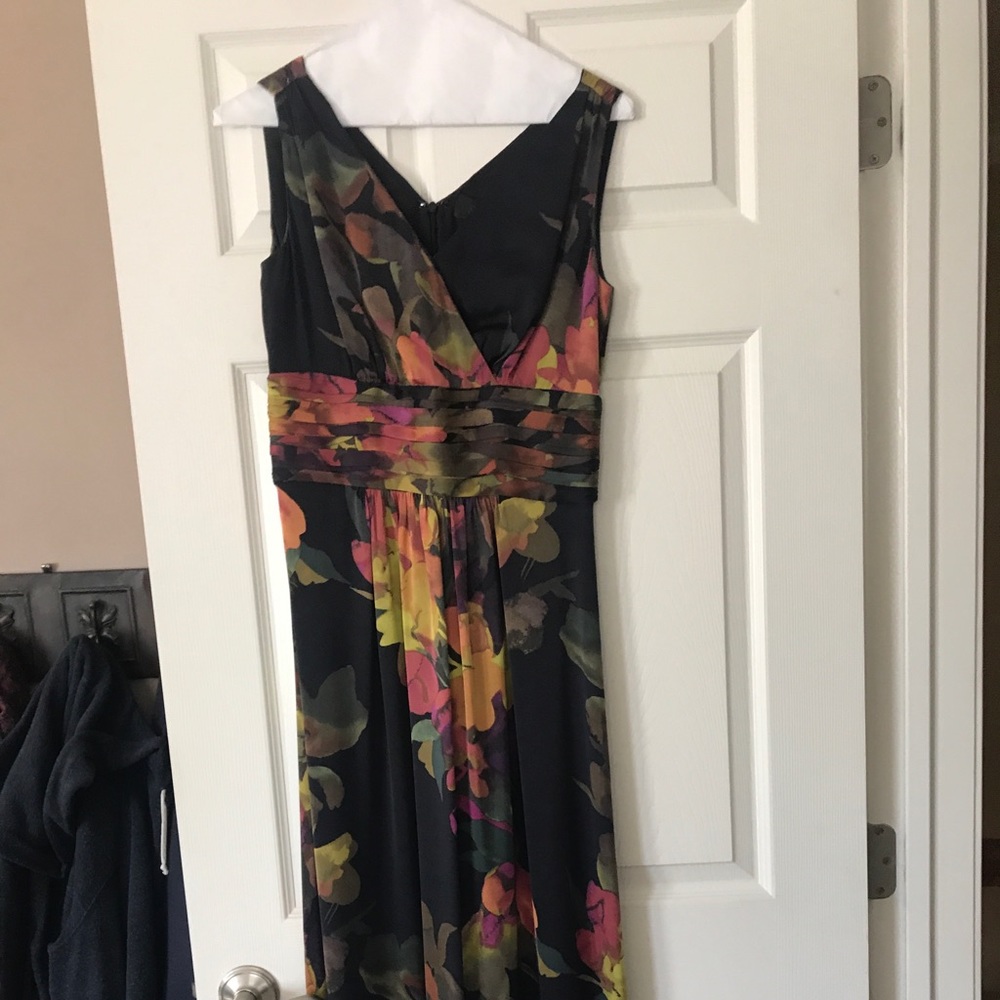 Banana Republic Collection 100% silk long dress